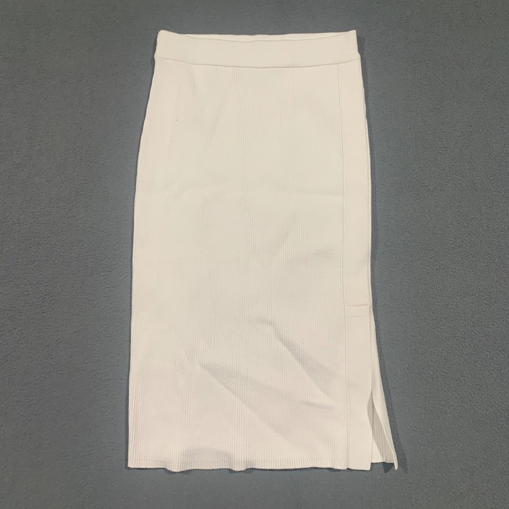 GSTQ Ribbed Knit Midi Skirt White XS S Side Slit Made in‎ Turkey
